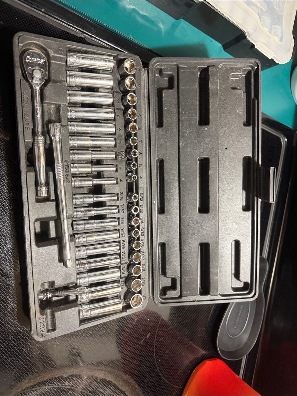 Durable Chrome Socket Set in Black Case - Professional Repair Kit